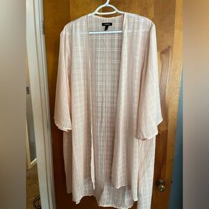 Torrid size 3 kimono blush pink plaid